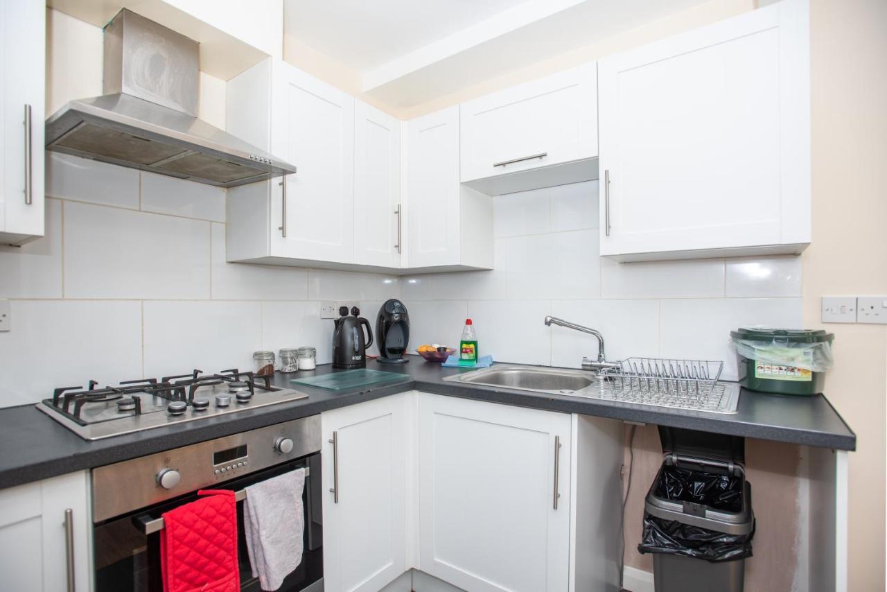 Cowley Spacious Flat With Parking, Oxford Dış mekan fotoğraf